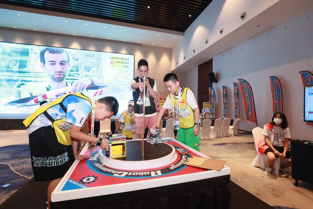 21/22 ROBOTCHALLENGE & ROBOBOOM TOUR 济南站 · 照片 1 / Photo 1