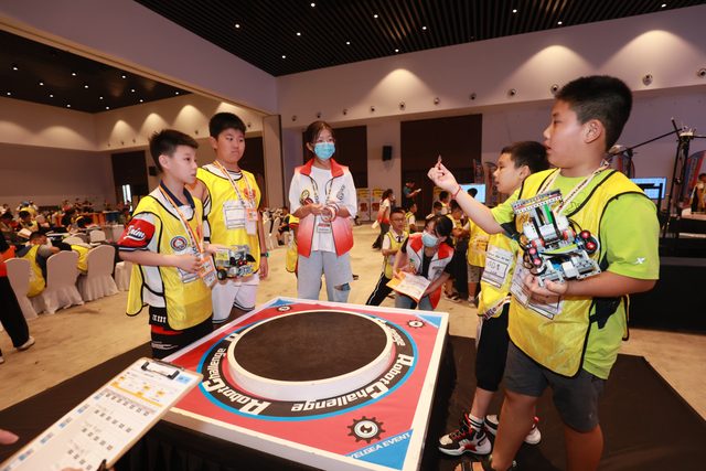 21/22 ROBOTCHALLENGE & ROBOBOOM TOUR 济南站 · 照片 239 / Photo 239