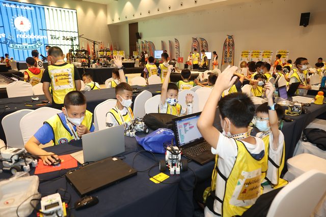 21/22 ROBOTCHALLENGE & ROBOBOOM TOUR 济南站 · 照片 307 / Photo 307