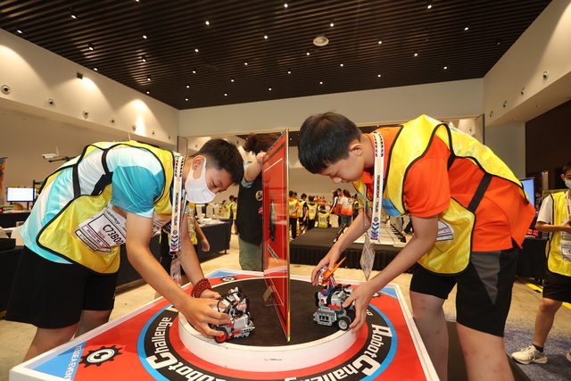 21/22 ROBOTCHALLENGE & ROBOBOOM TOUR 济南站 · 照片 327 / Photo 327
