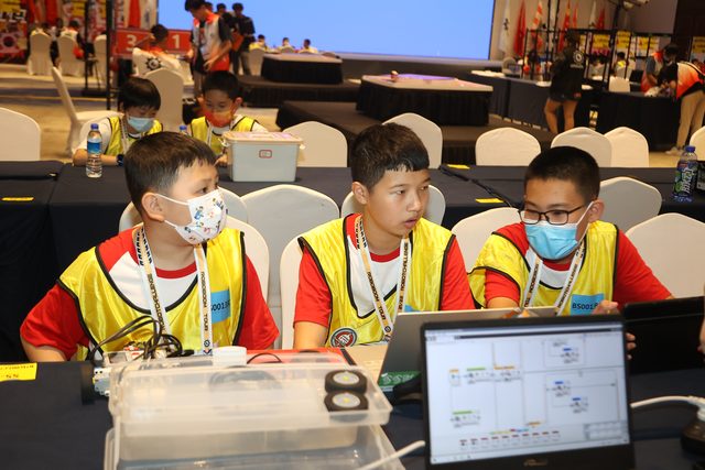 21/22 ROBOTCHALLENGE & ROBOBOOM TOUR 济南站 · 照片 353 / Photo 353