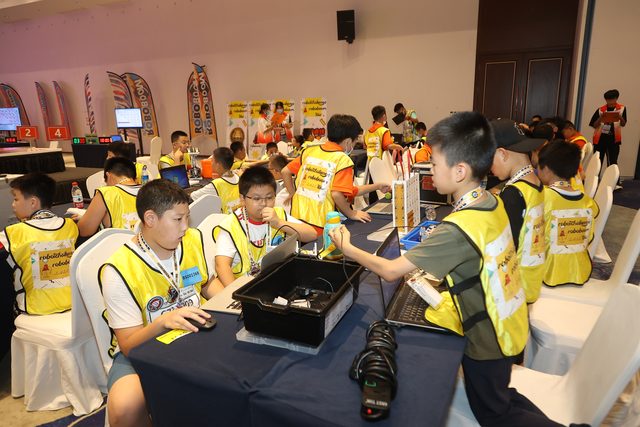 21/22 ROBOTCHALLENGE & ROBOBOOM TOUR 济南站 · 照片 356 / Photo 356