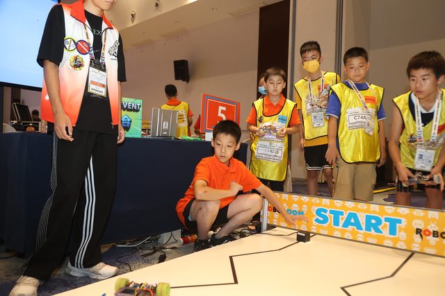 21/22 ROBOTCHALLENGE & ROBOBOOM TOUR 济南站 · 照片 418 / Photo 418
