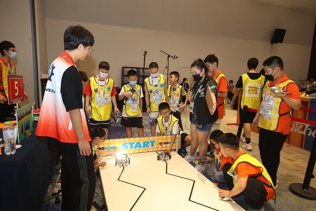 21/22 ROBOTCHALLENGE & ROBOBOOM TOUR 济南站 · 照片 419 / Photo 419