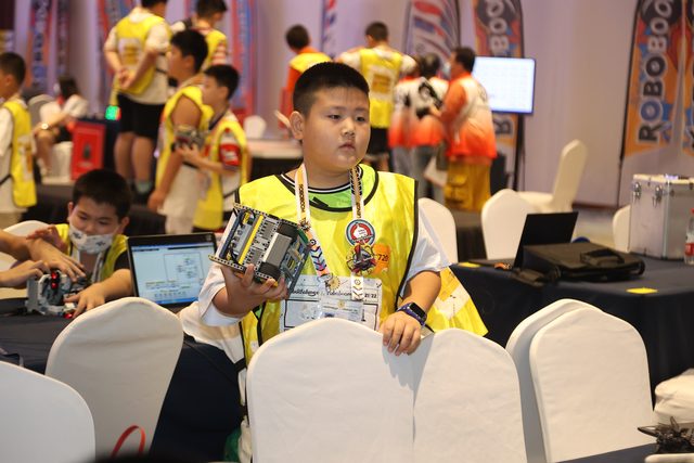 21/22 ROBOTCHALLENGE & ROBOBOOM TOUR 济南站 · 照片 426 / Photo 426